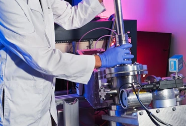 Senior-Techniker für Vakuumpumpenreparatur